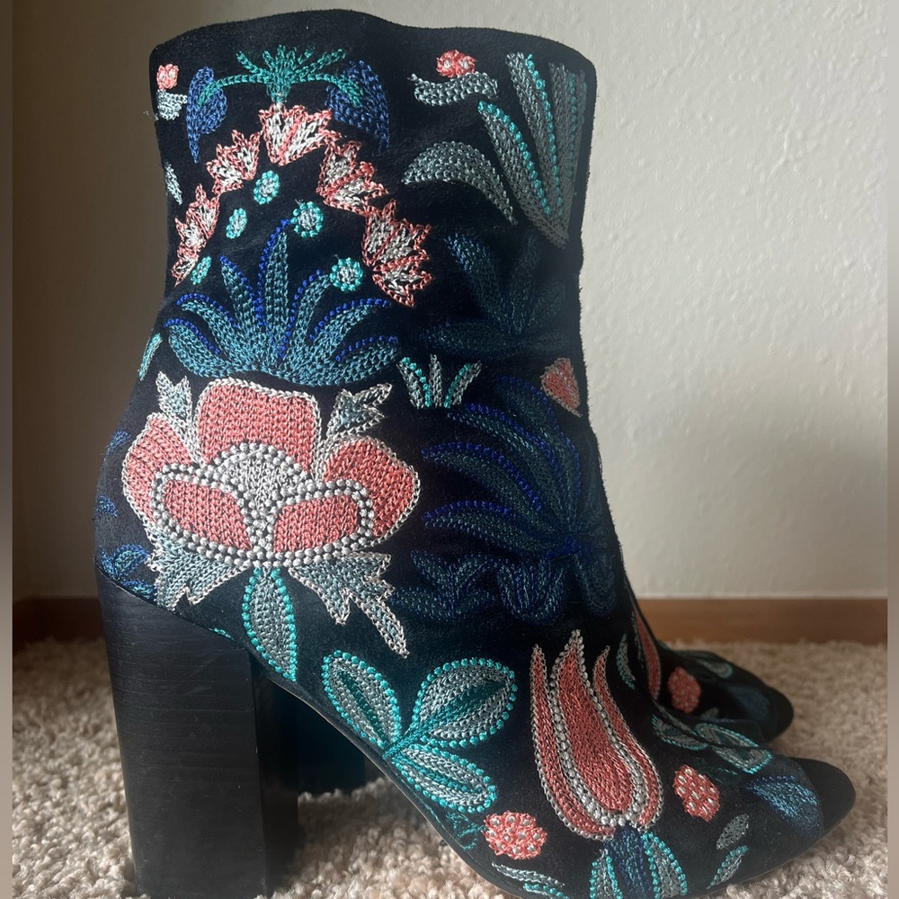 Rebecca Minkoff open toed floral boots